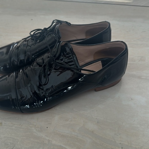beautiful and comfortable slippers  size 7 color black - Picture 6 of 7